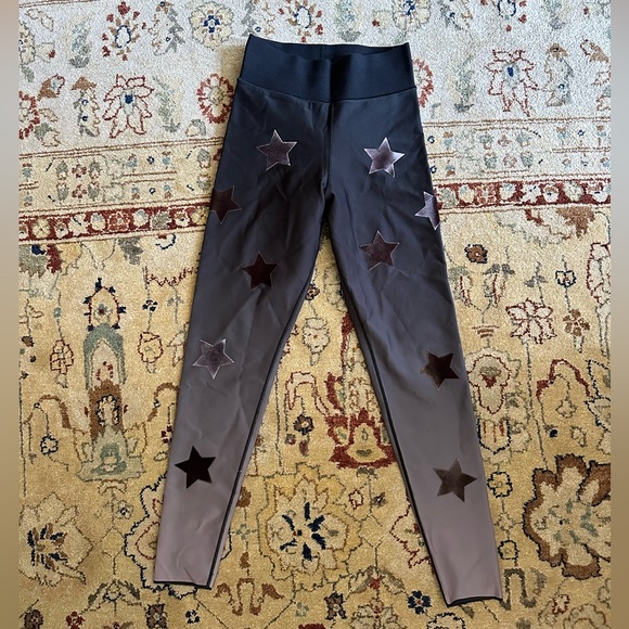 Ultracor Highwaist Gradient Knockout Leggings - Picture 4 of 9